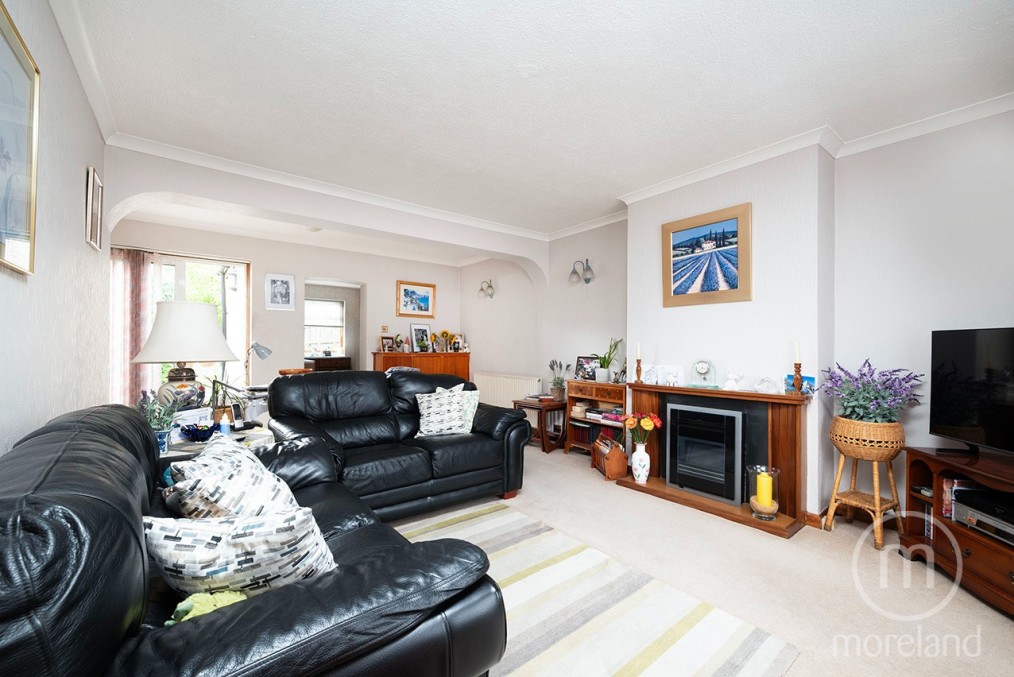 Clitterhouse Road, Brent Cross, NW2