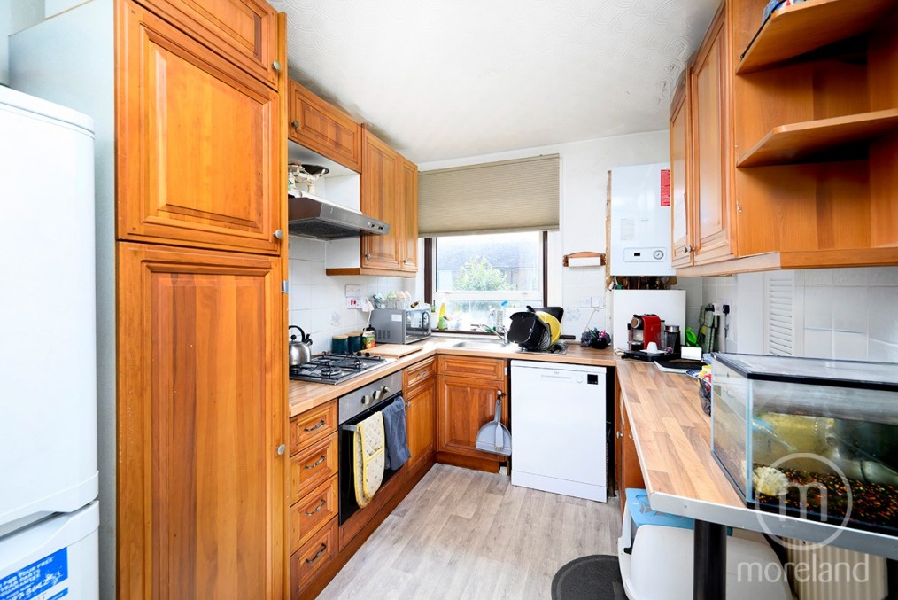 Alyth Gardens, Temple Fortune NW11