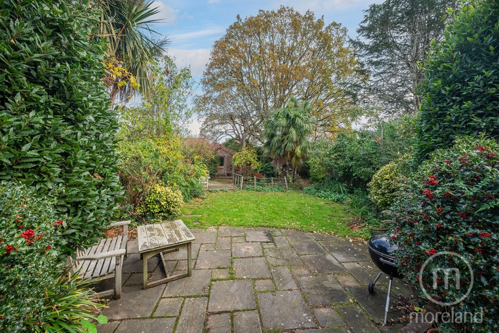 Sunny Gardens Road, Hendon, NW4