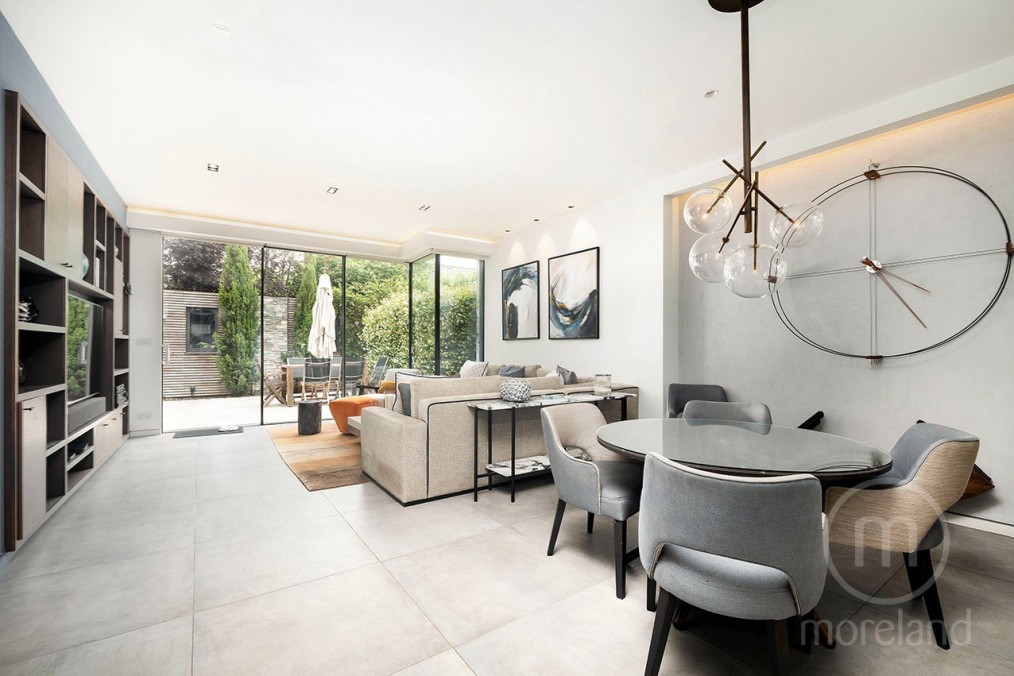 Pentland Close, Golders Green, NW11