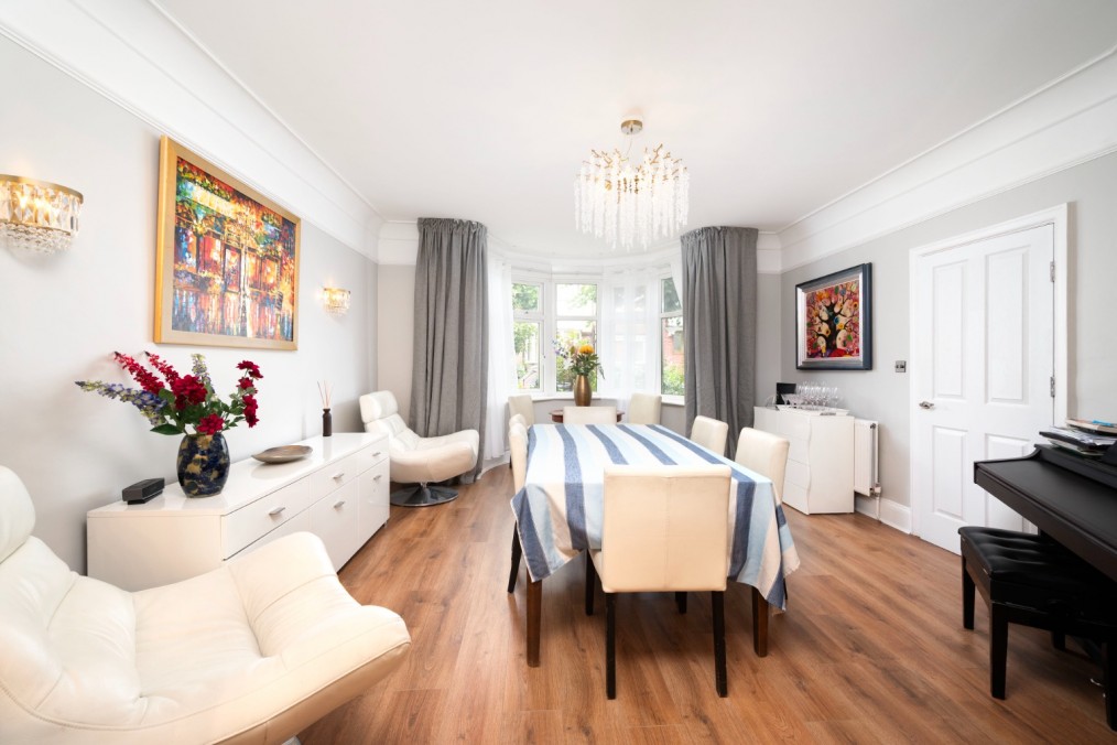 Powis Gardens, Golders Green, NW11
