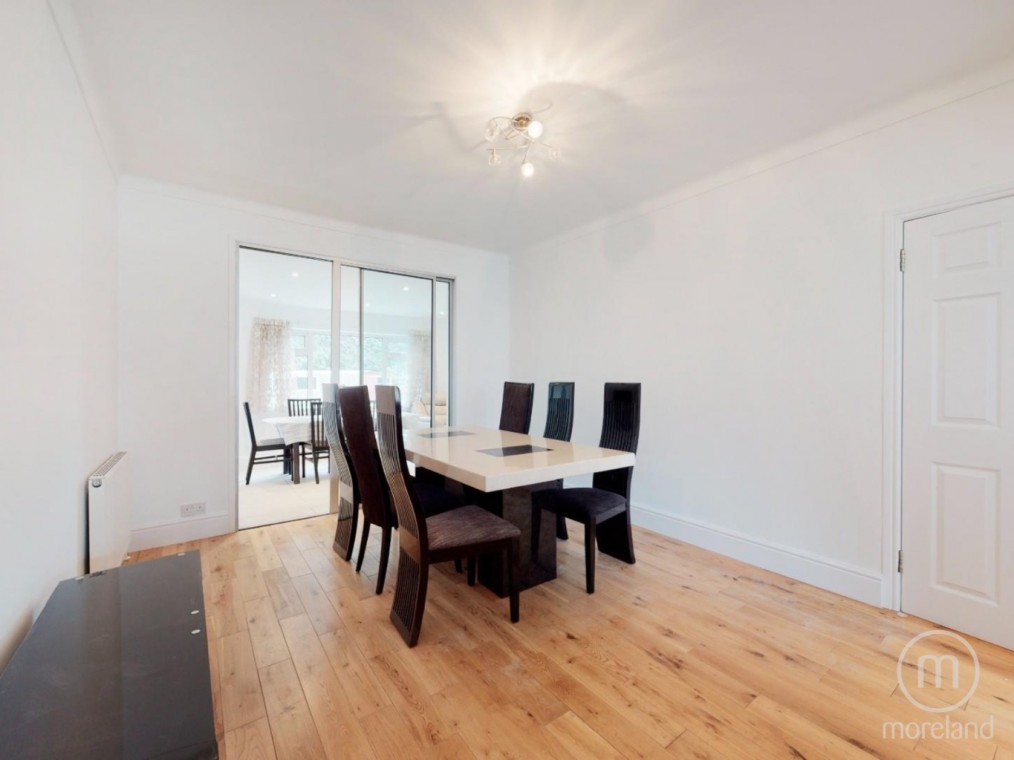 Sunny Gardens Road, Hendon, NW4