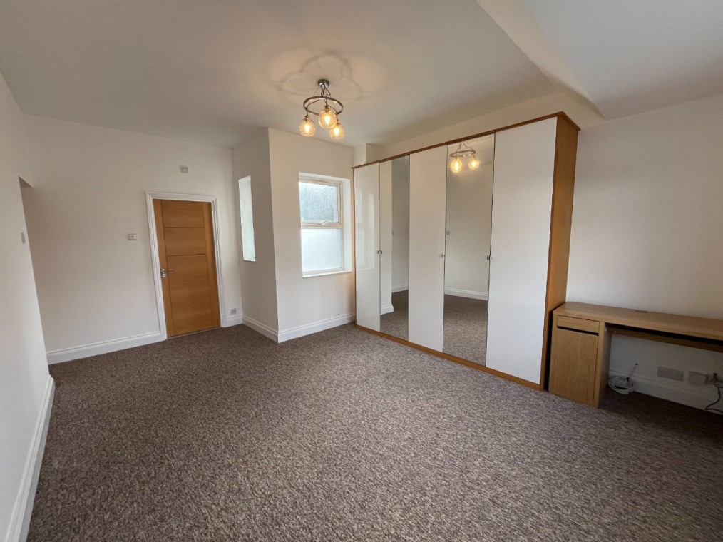 Golders Gardens, Golders Green, NW11