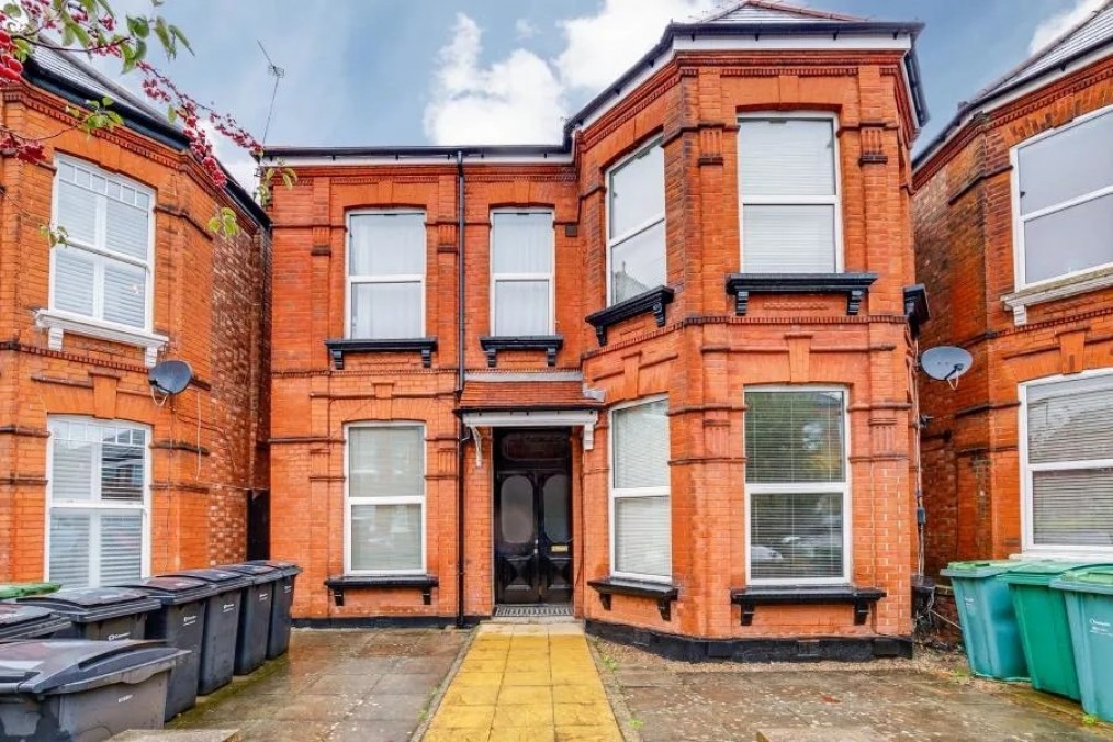 Manstone Road, London, NW2