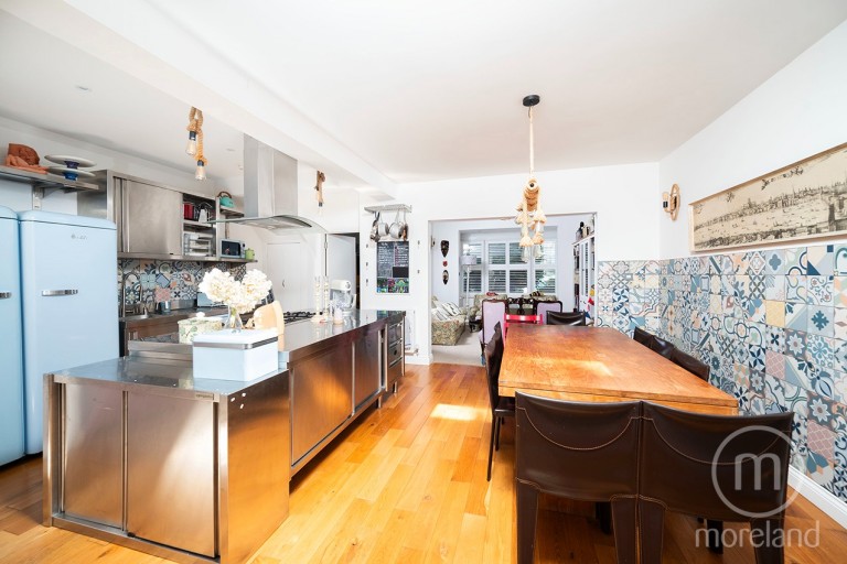 Crewys Road, Childs Hill NW2