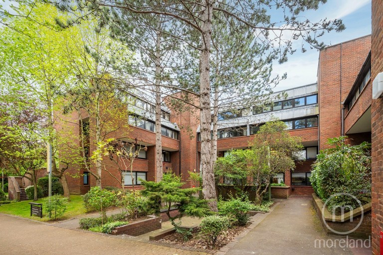 Chandos Way, Golders Green NW11