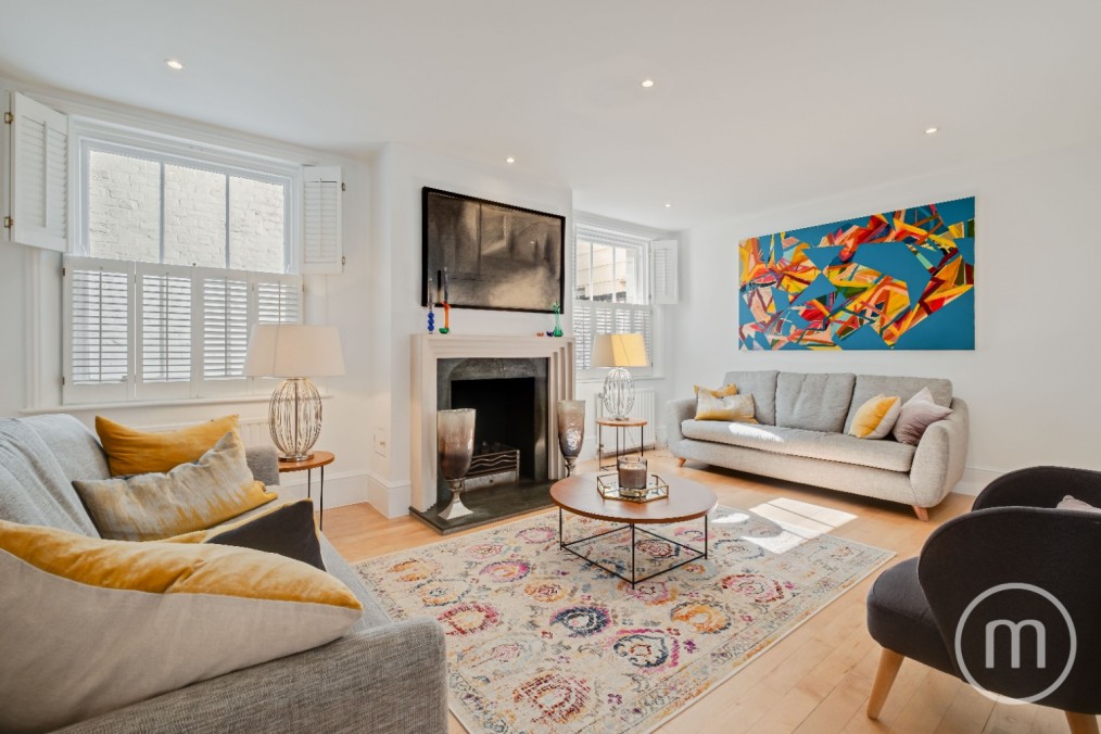 Richardsons Mews, Fitzrovia, W1T