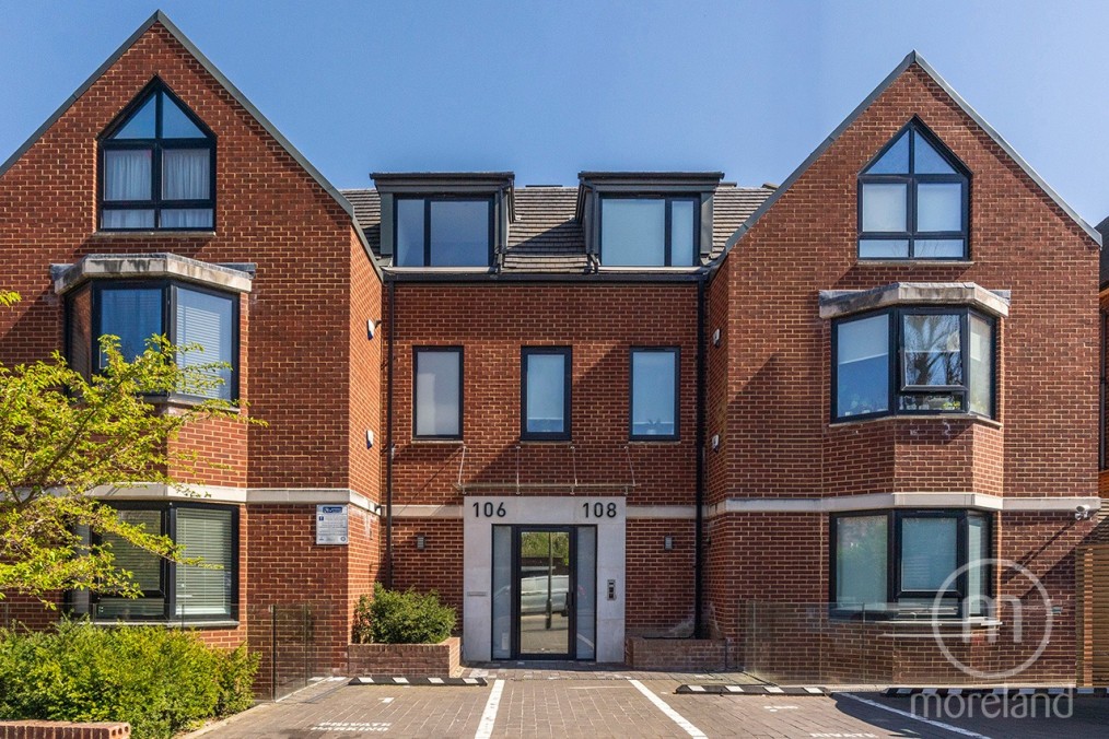 Hodford Road, Golders Green, NW11