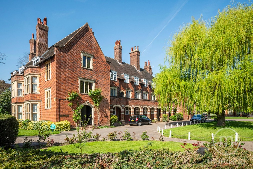 Meadway Court, Hampstead Garden Suburb, NW11