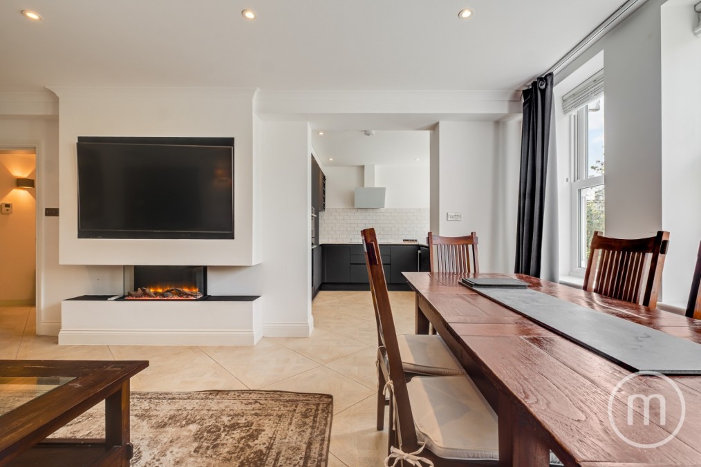 Woodstock Road, Golders Green, NW11