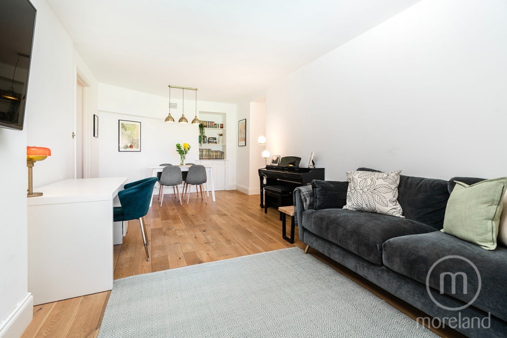 Moreland Court, Finchley Road, Childs Hill, NW2