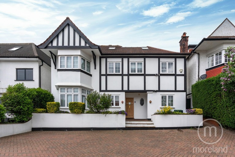 Allington Road, Hendon, NW4