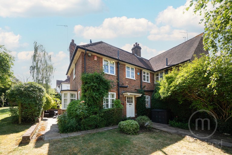 Addison Way, Hampstead Garden Suburb, NW11