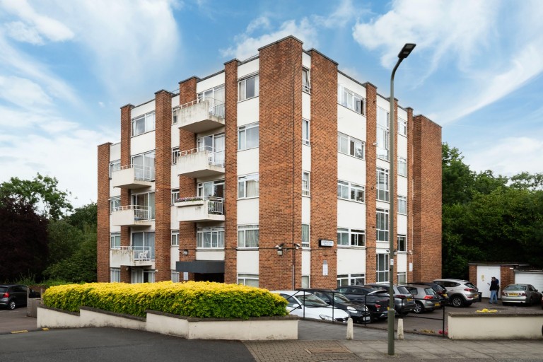 Woodlands, London, Greater London, NW11