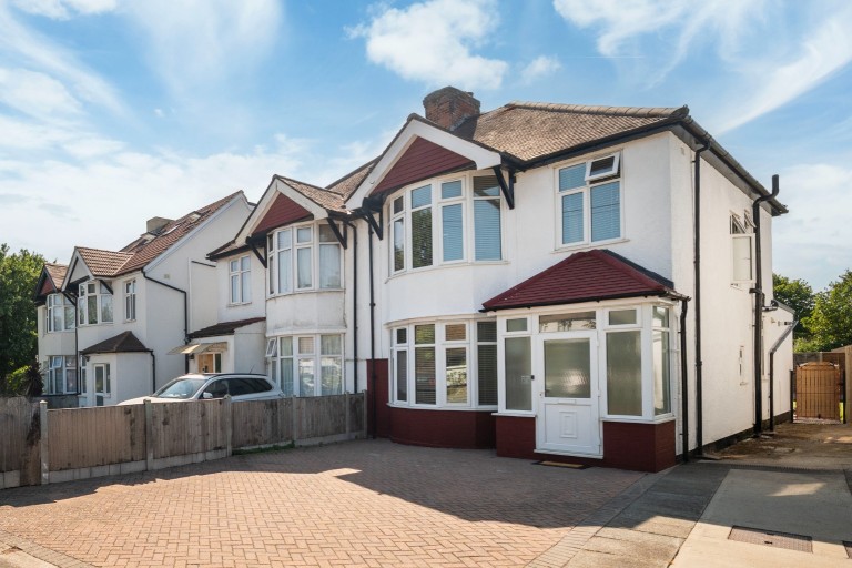 Hall Lane, Hendon, NW4