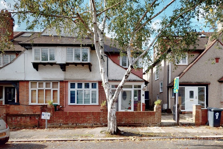 Temple Gardens, Temple Fortune, London, NW11