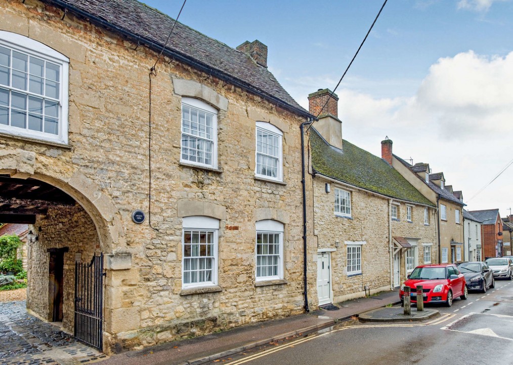 High Street, Wheatley, Oxford
