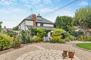 Thame Road, Stadhampton, Oxford