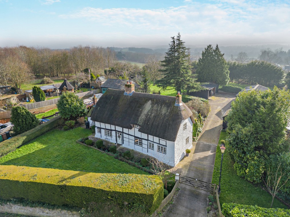 Chiltern View, Tetsworth