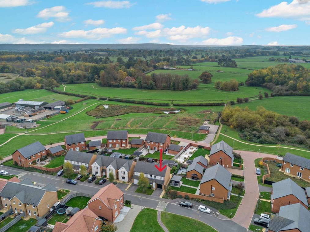 Markus Avenue, Thame