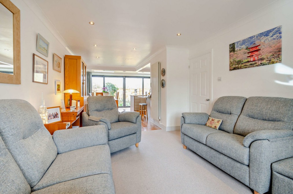 Fullers Field, Great Milton