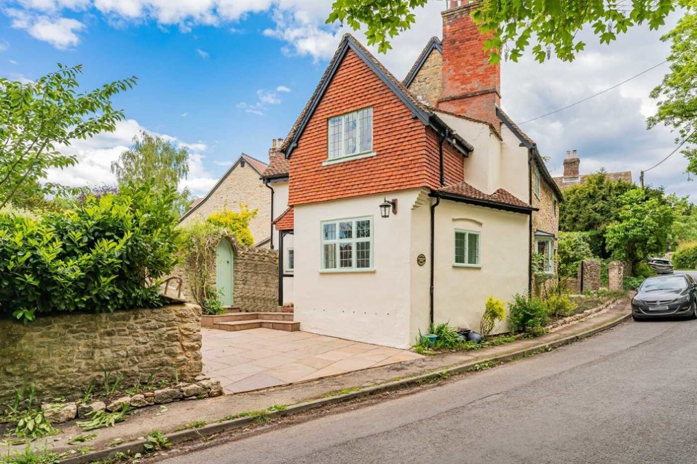 Church Road, Great Milton
