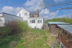 Gwystre, Llandrindod Wells