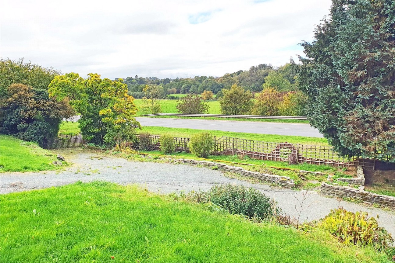 Llanddewi, Llandrindod Wells, Powys