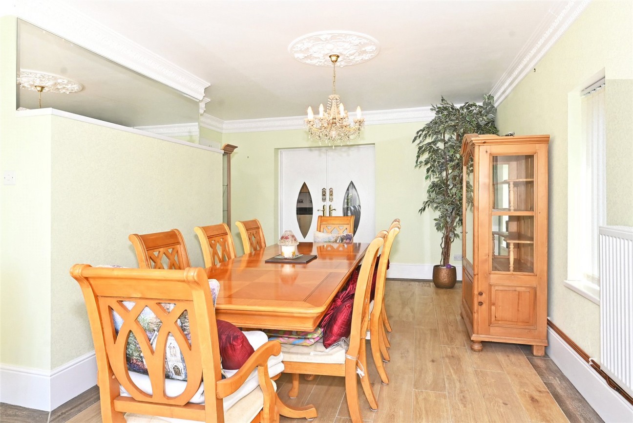 Llanddewi, Llandrindod Wells, Powys