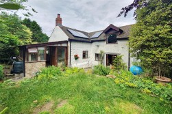 Cefnllys, Penybont, Llandrindod Wells