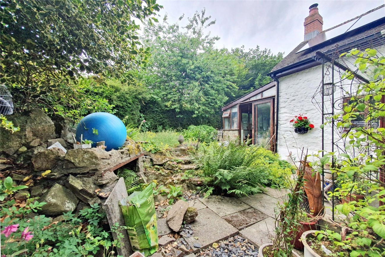 Cefnllys, Penybont, Llandrindod Wells