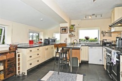 Cefnllys, Penybont, Llandrindod Wells