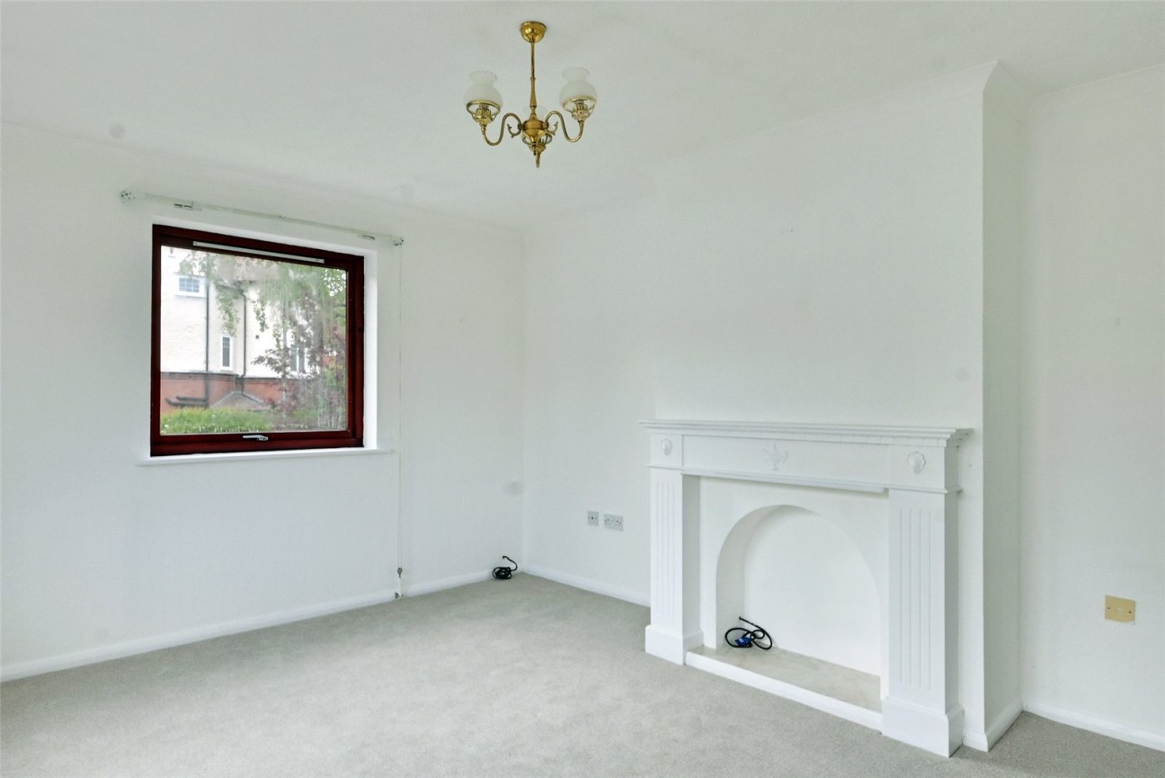Broadway, Llandrindod Wells, Powys