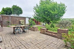 Pentrosfa Crescent, Llandrindod Wells, Powys