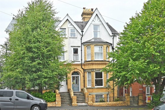 Temple Avenue, Llandrindod Wells, Powys