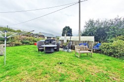 Cefn Gorwydd, Llangammarch Wells, Powys