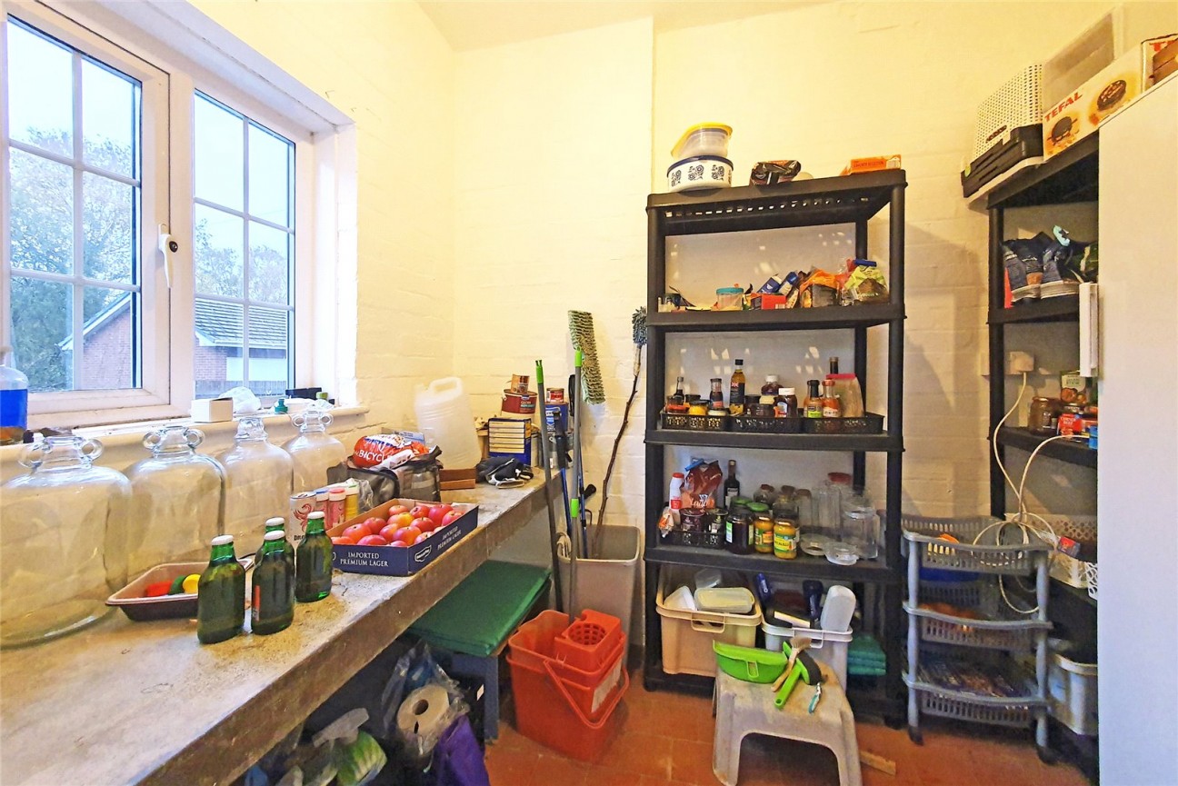 Broadway, Llandrindod Wells