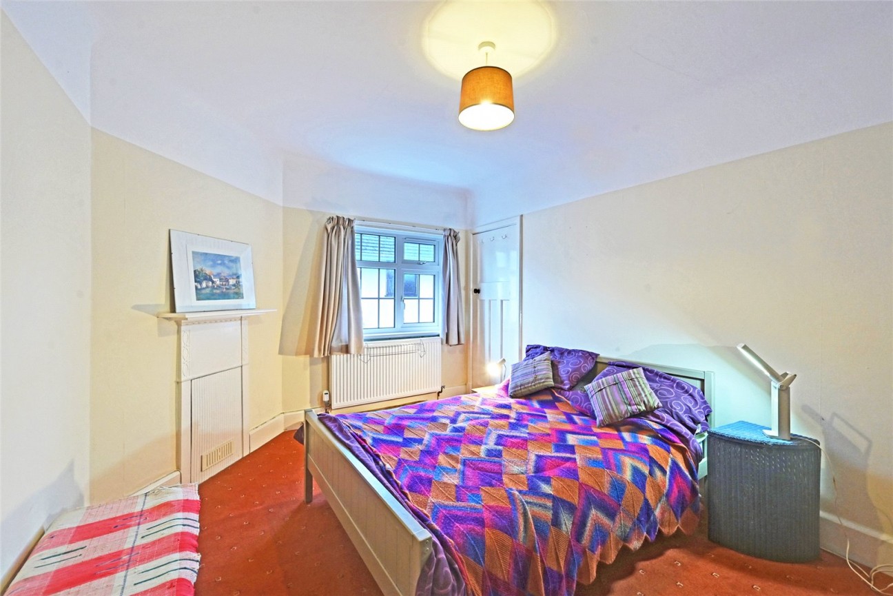 Broadway, Llandrindod Wells