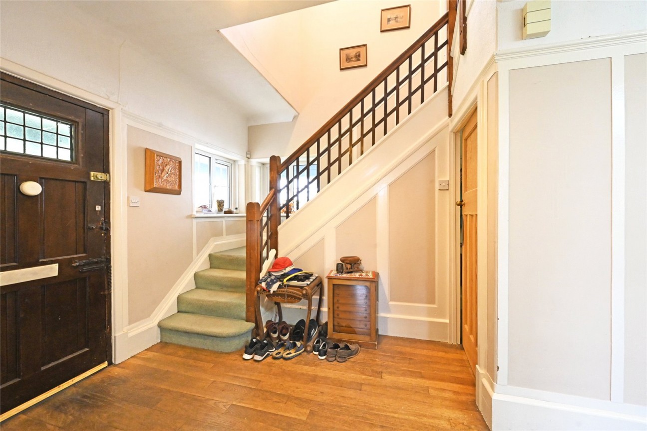 Broadway, Llandrindod Wells