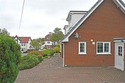 Broadway, Llandrindod Wells, Powys