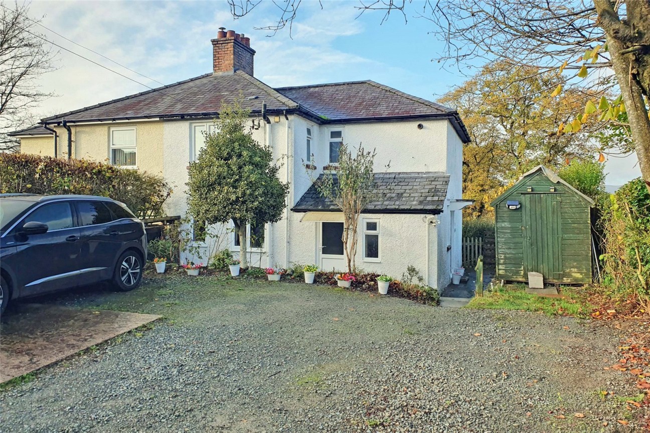 Howey, Llandrindod Wells