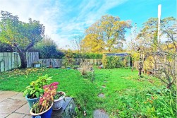 Howey, Llandrindod Wells