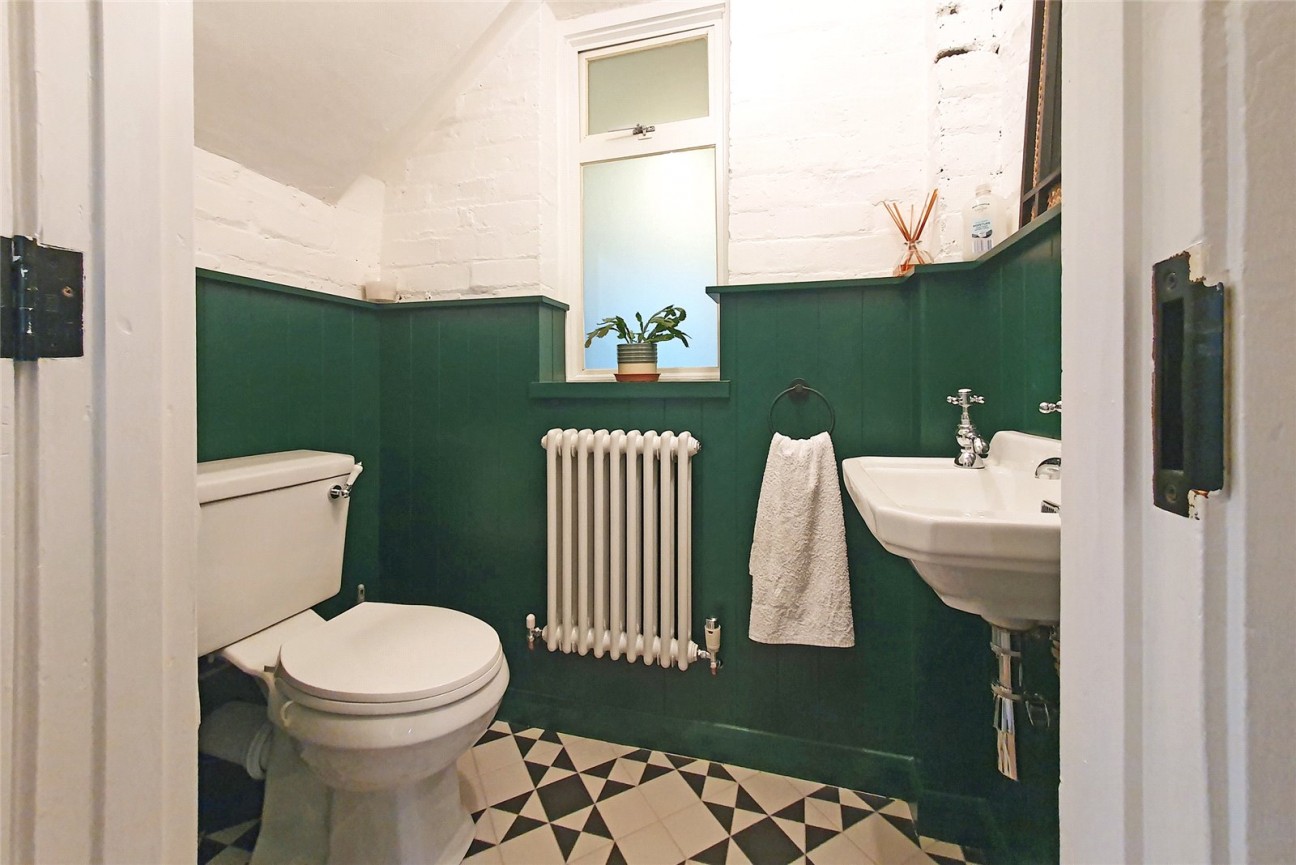 Howey, Llandrindod Wells