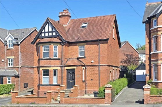 Llandrindod Wells, Powys