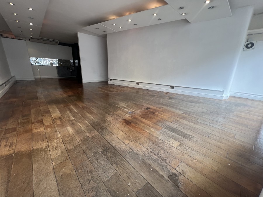 25 High Street, Saffron Walden, Essex