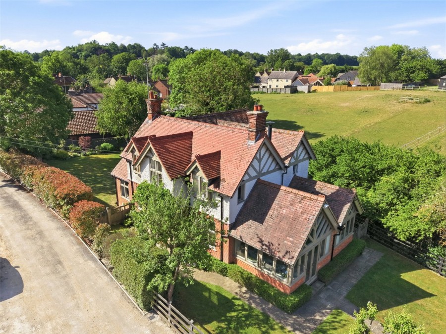 4 bedroom House for Sale Wadesmill, Ware, Hertfordshire