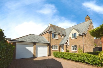 Larkspur Close, Bishops Stortford, Hertfordshire