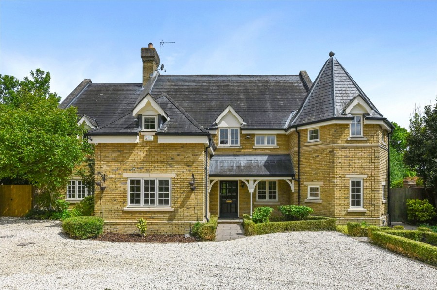 Gilston, Harlow, Hertfordshire
