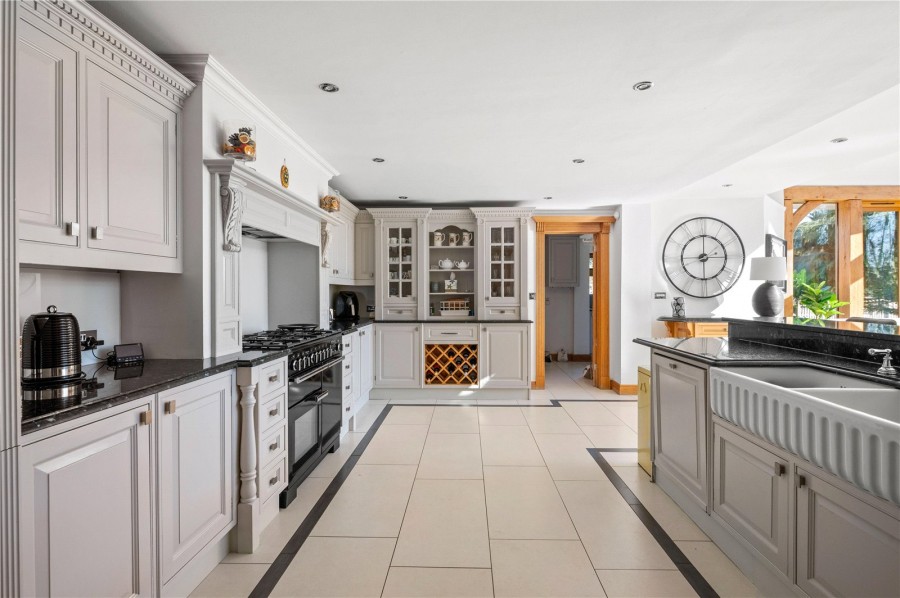 Chelmsford Road, Hatfield Heath, Nr Bishops Stortford
