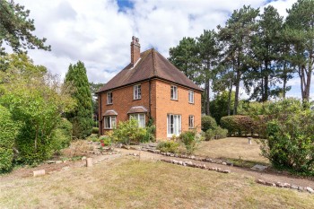 Thorn Grove, Bishops Stortford, Hertfordshire